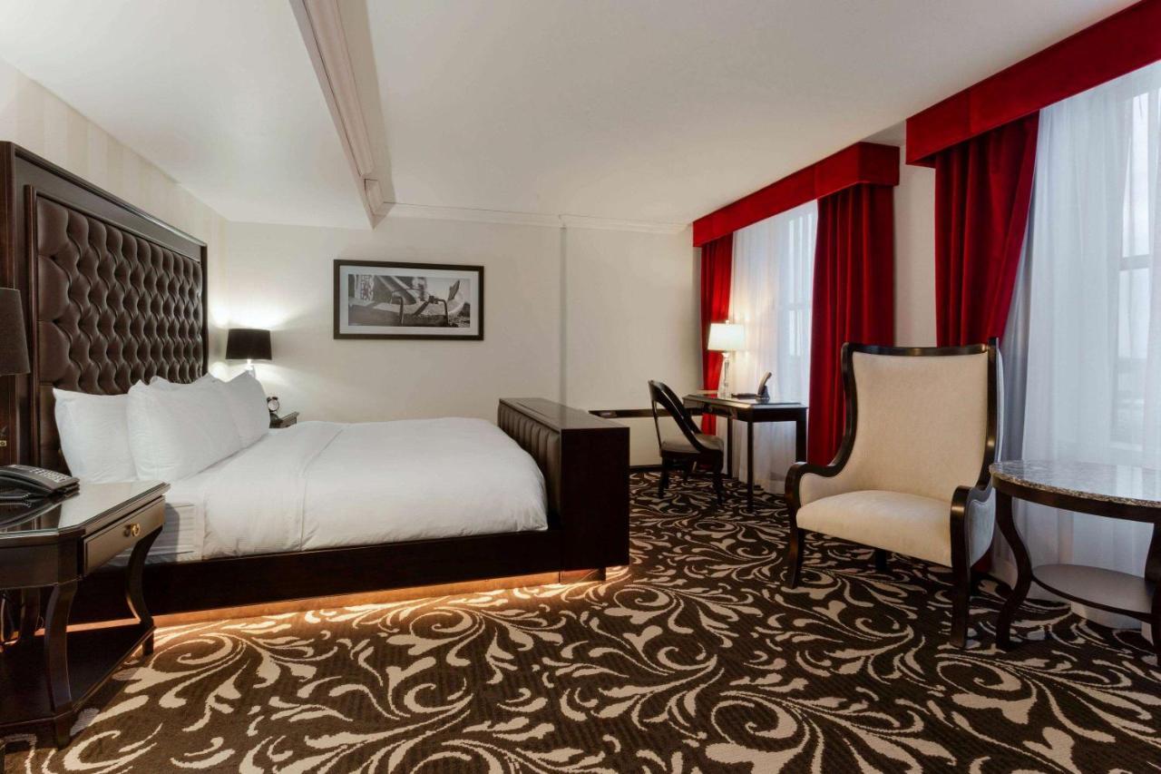 Hotel Retlaw, Trademark Collection By Wyndham Fond du Lac Exteriör bild